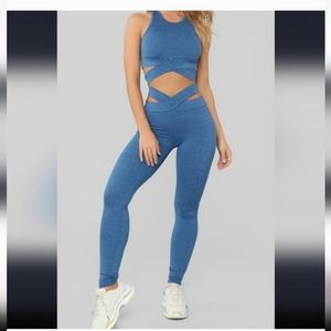 Criss Cross Bra and High Waist Legging